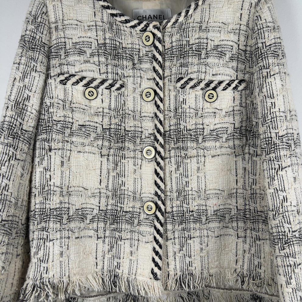 Chanel Printemps SS18 Braided Trim Ecru Tweed White/Black Size 40