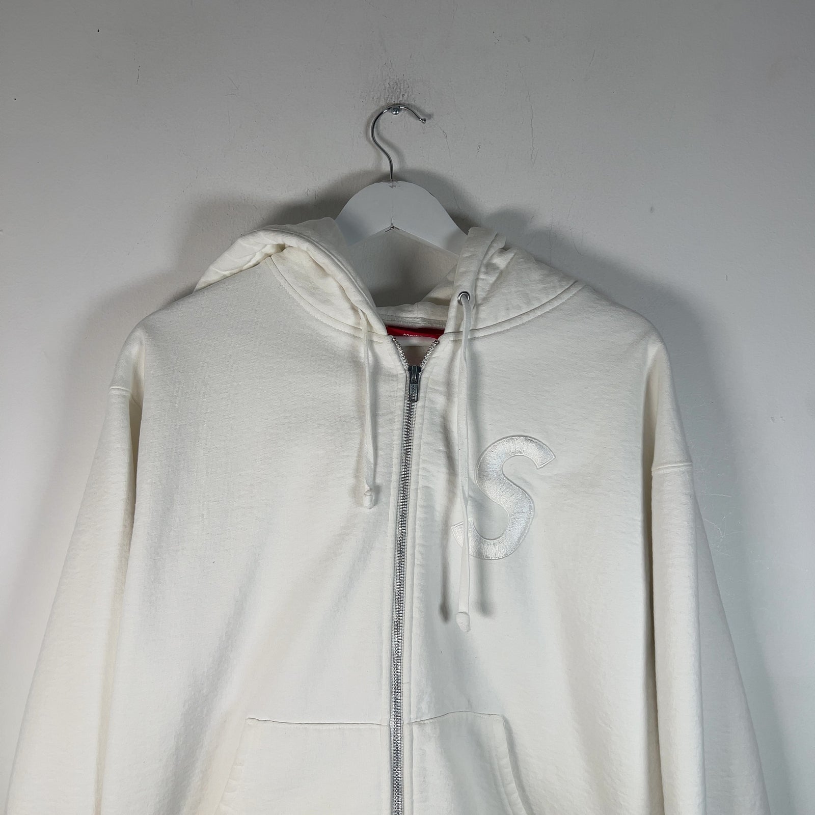 Supreme Embroidered 'S' Zip-Up Hoodie