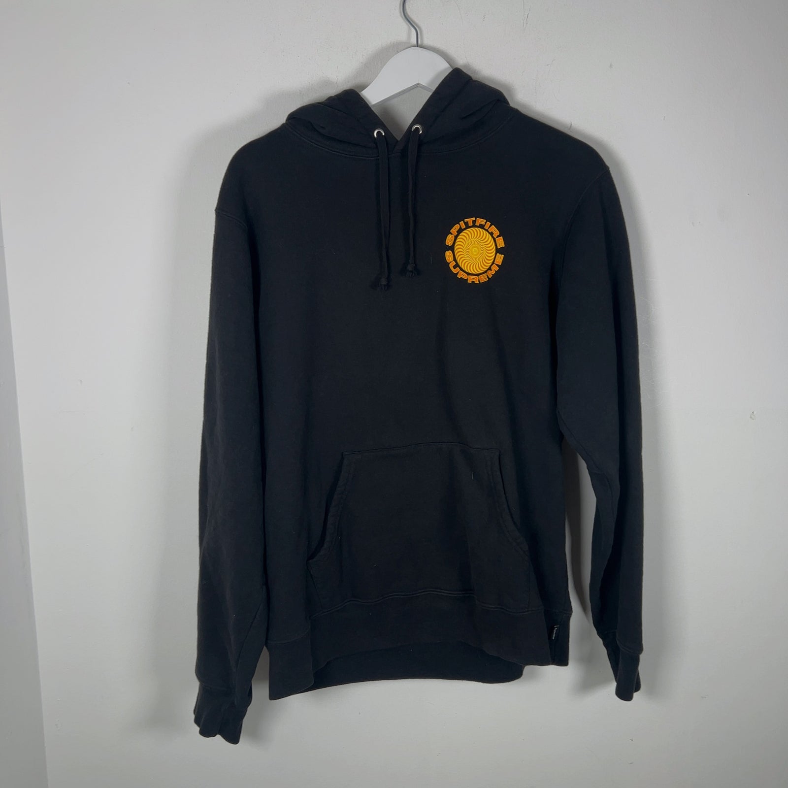 Supreme x Spitfire Graphic Wheel Pull-Over Hoodie