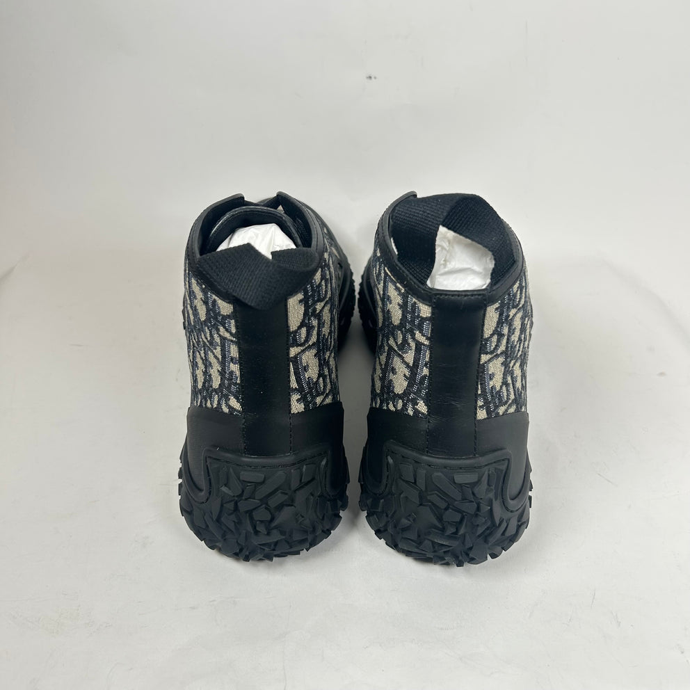 Dior B28 Beige/Black Oblique Jacquard High Top Sneaker Size 46