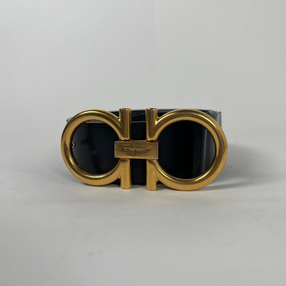Ferragamo Black/Gold Logo Belt Size 105
