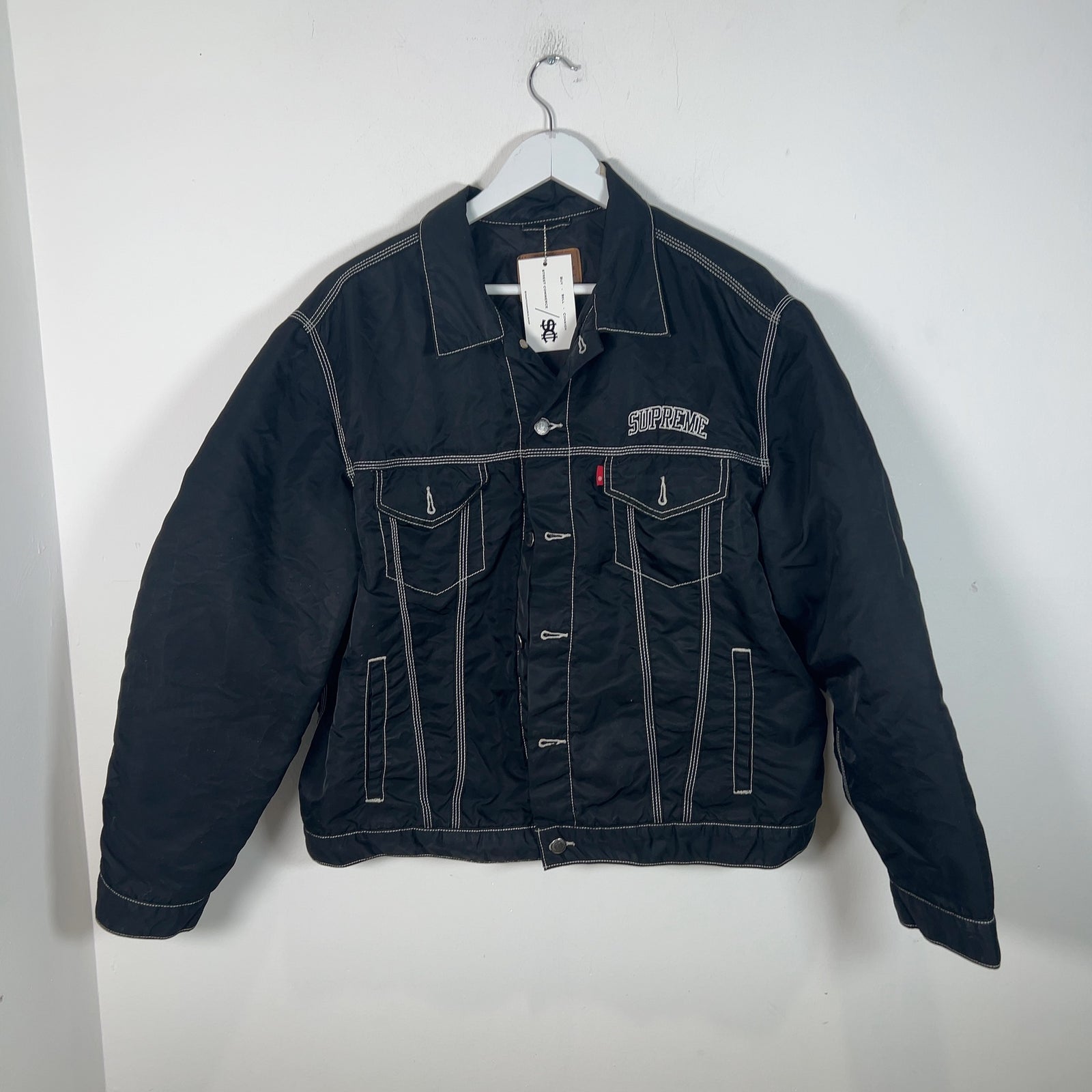Supreme x Levi's Black FW19 Nylon Trucker Jacket