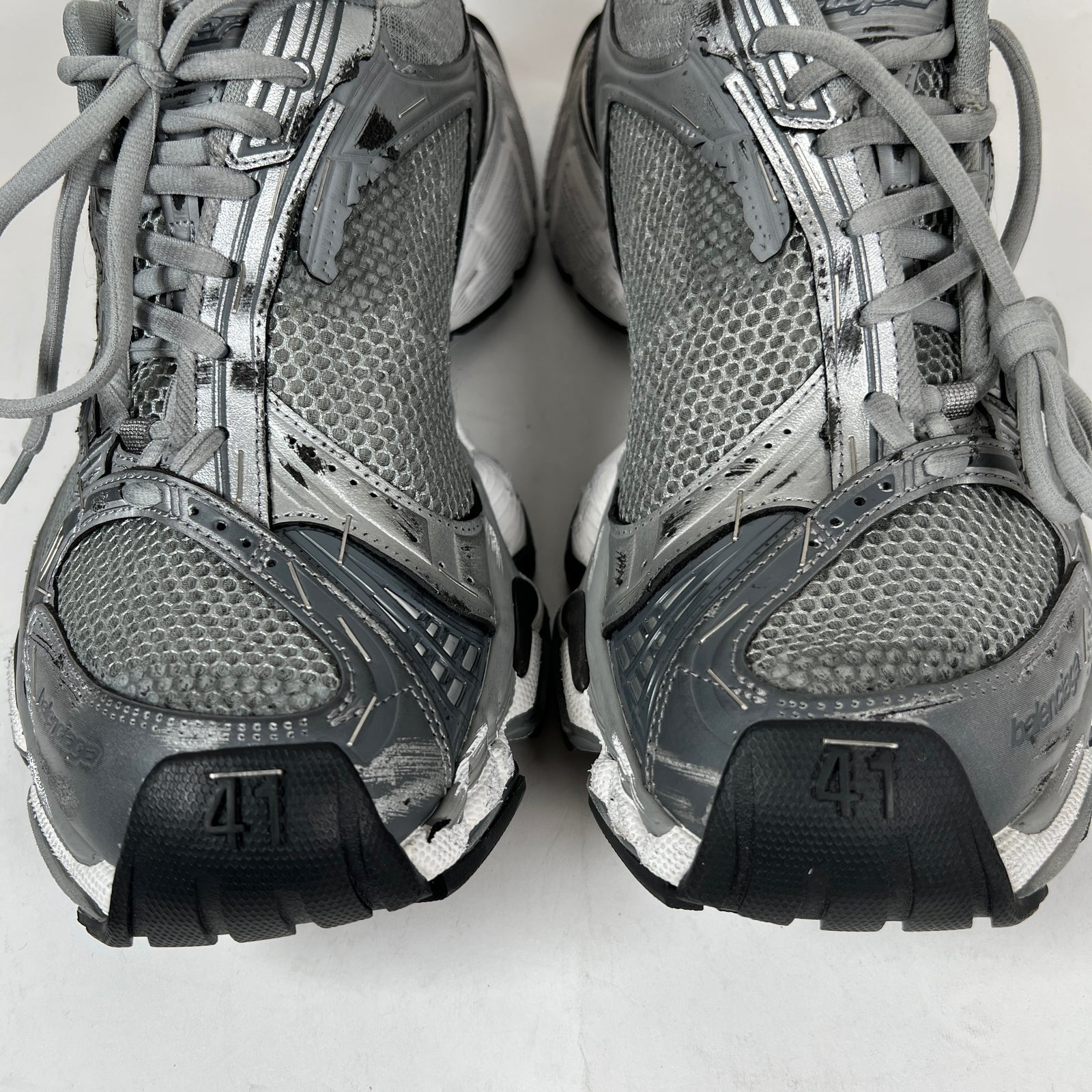 Balenciaga Grey/Silver Stapler Runner Size 41