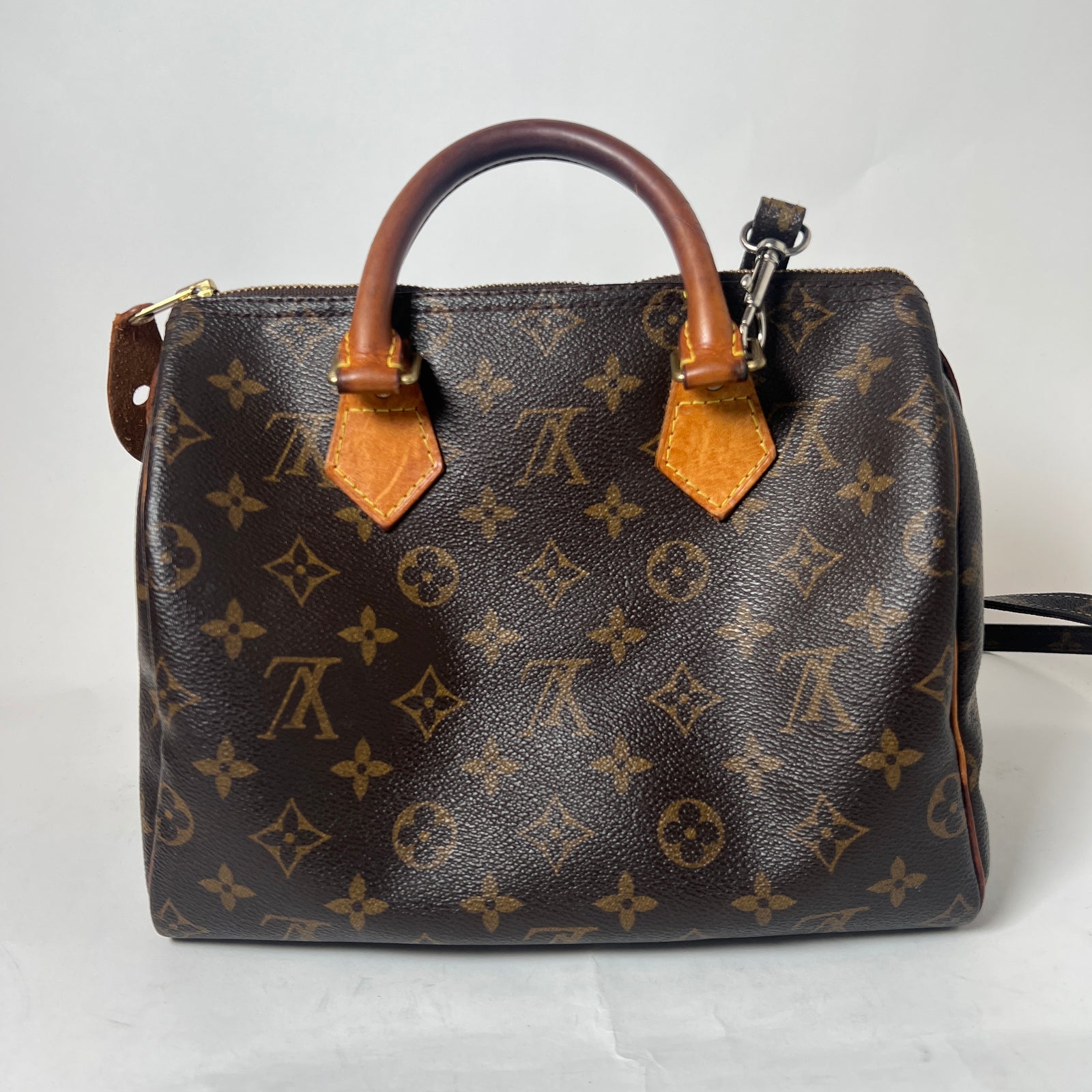 Louis Vuitton Vintage Monogram Speedy 25