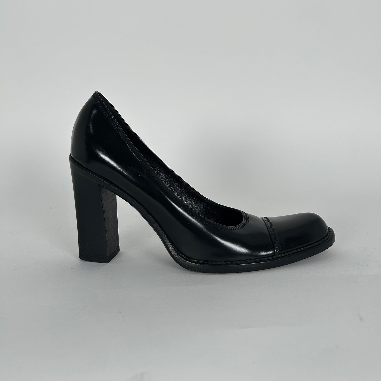 Prada Black Patent Leather Cap Toe Heels Size 36
