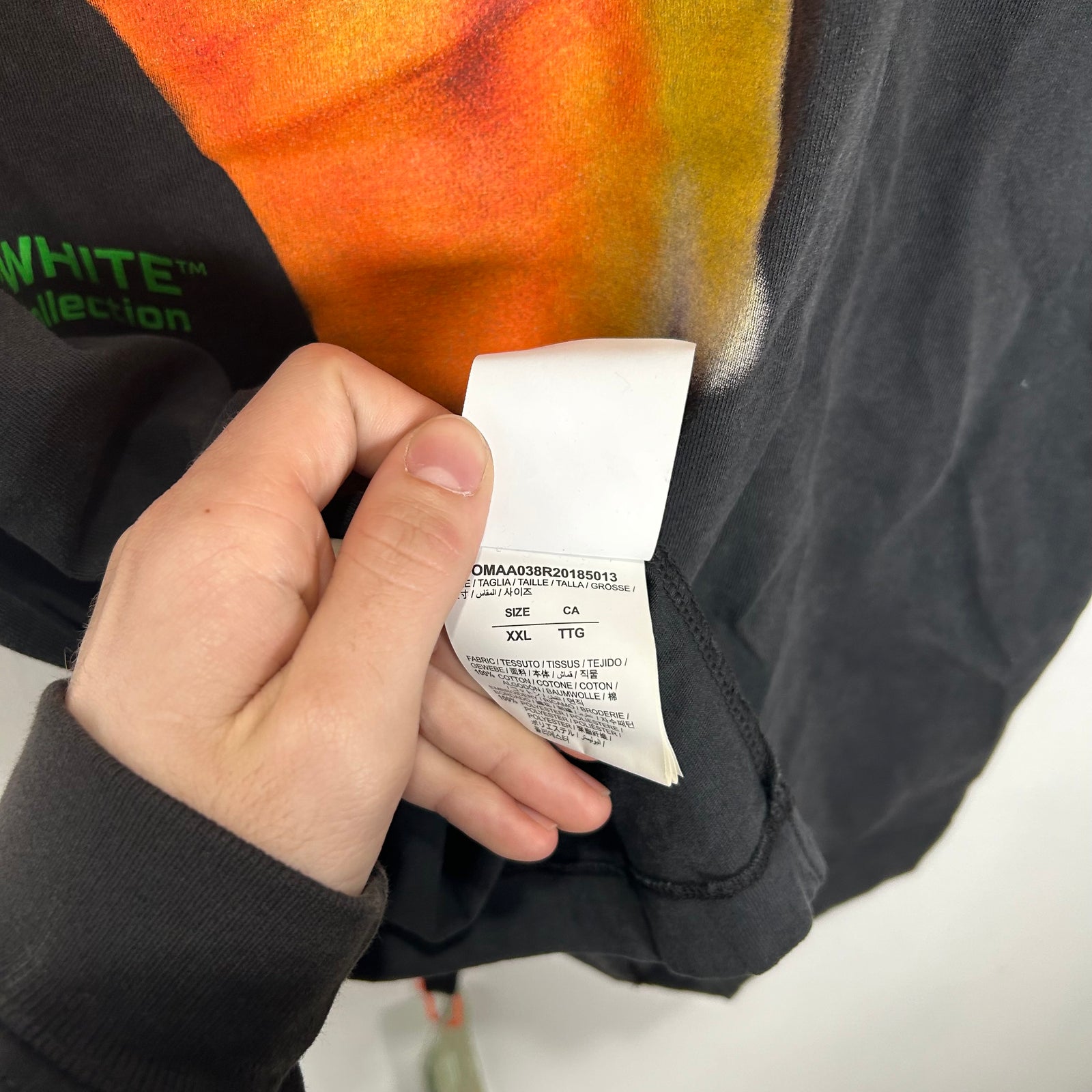 Off-White Hand Logo Graphic Size XXL
