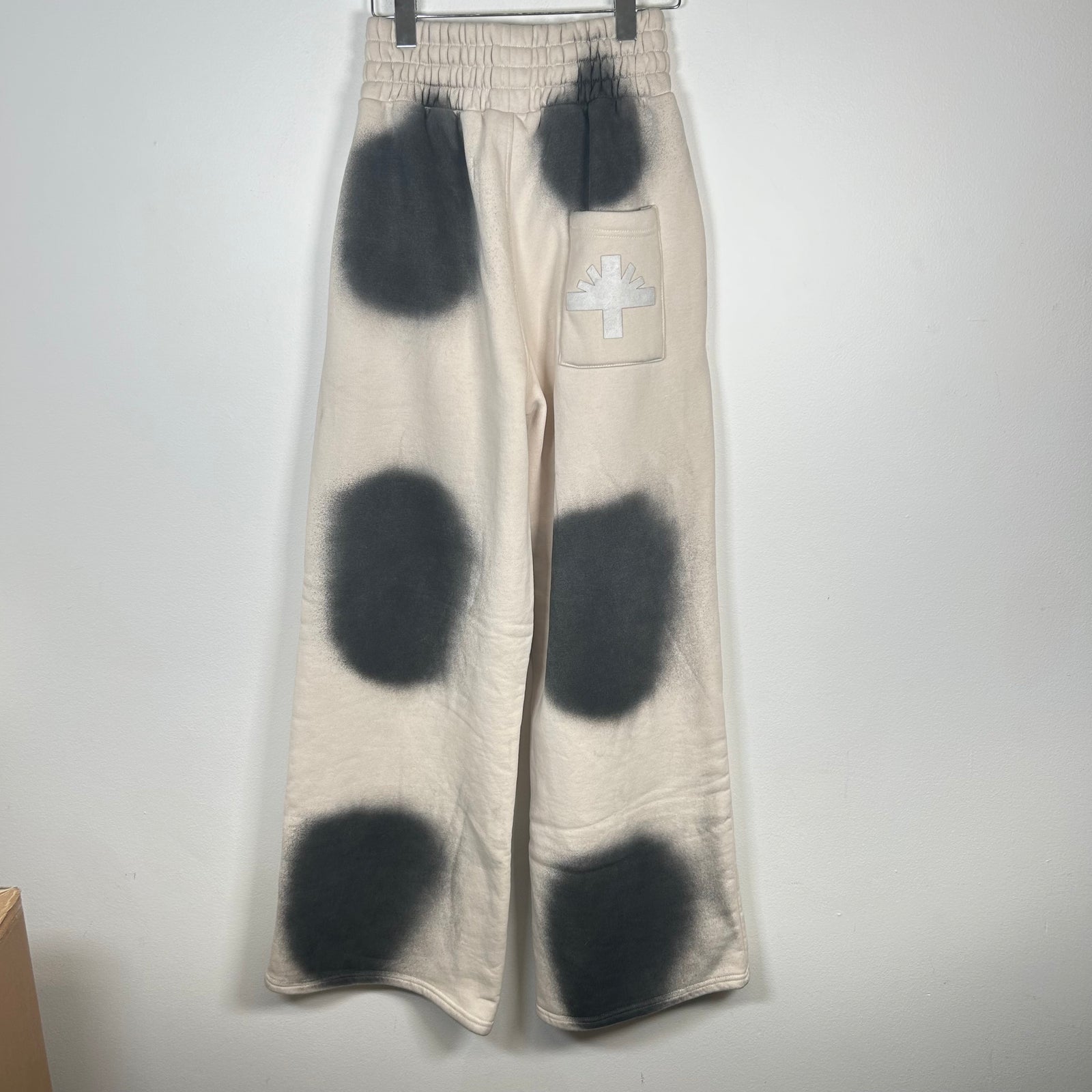 Vertabrae Spotted Flare Sweatpants Size M
