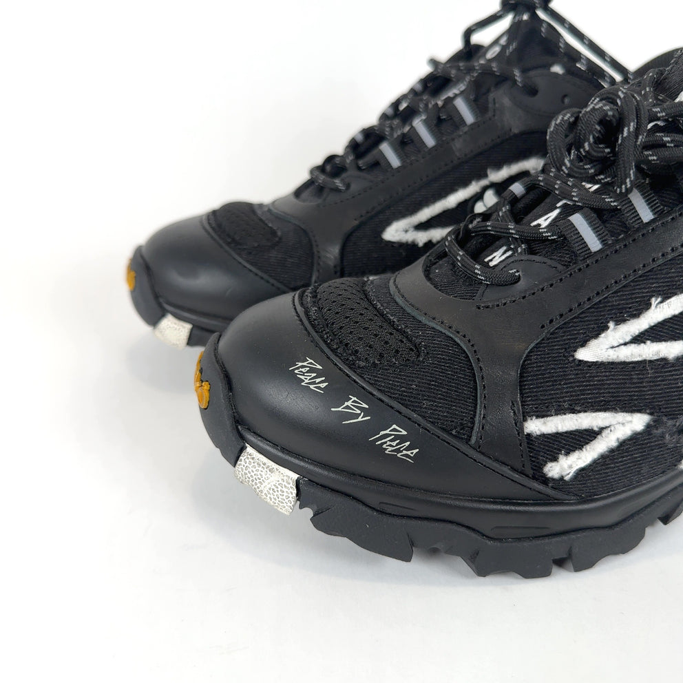 Sicko x Vessel 'Born From Pain' Hiking Sneakers