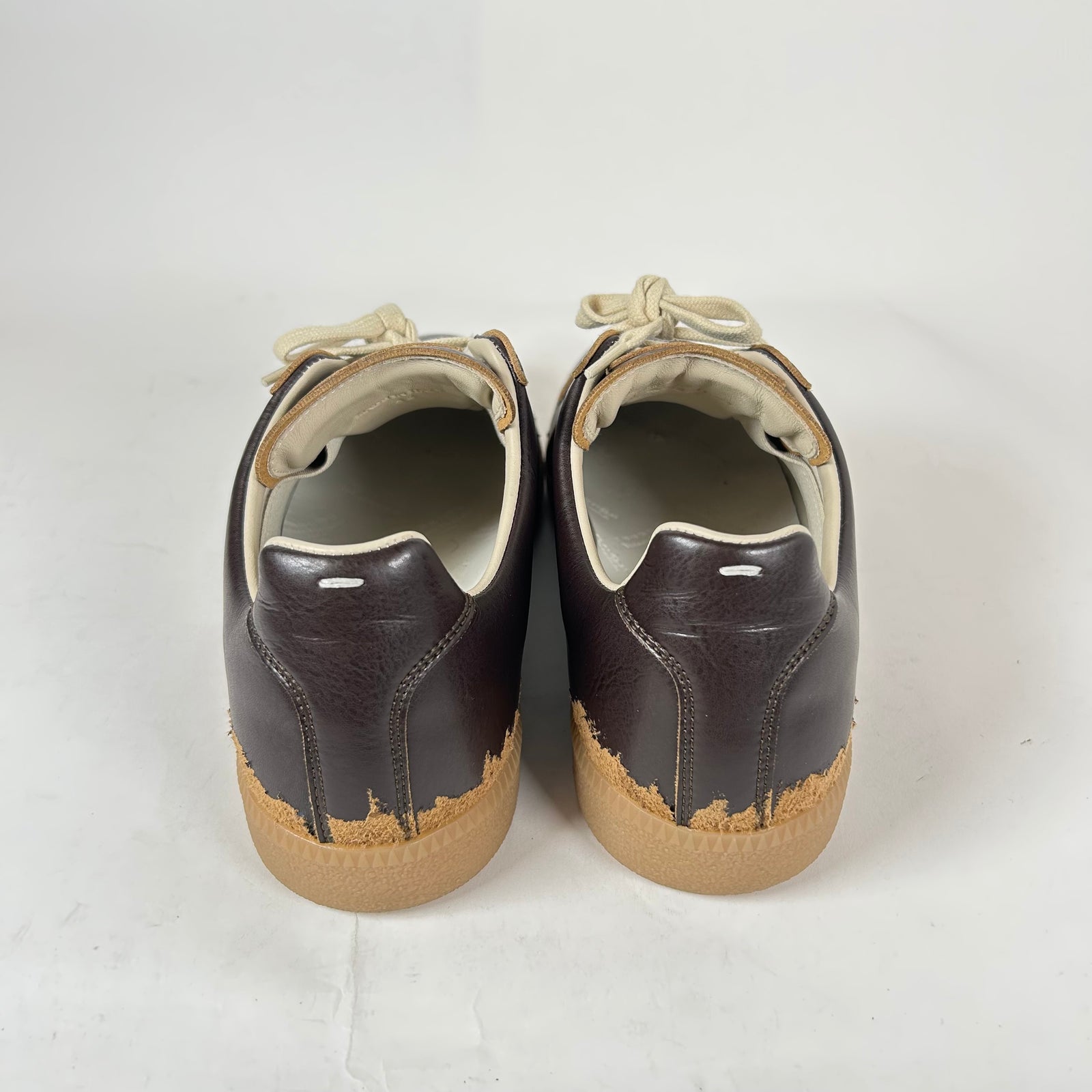 Maison Margiela Dark Brown Distressed Gats Size 42