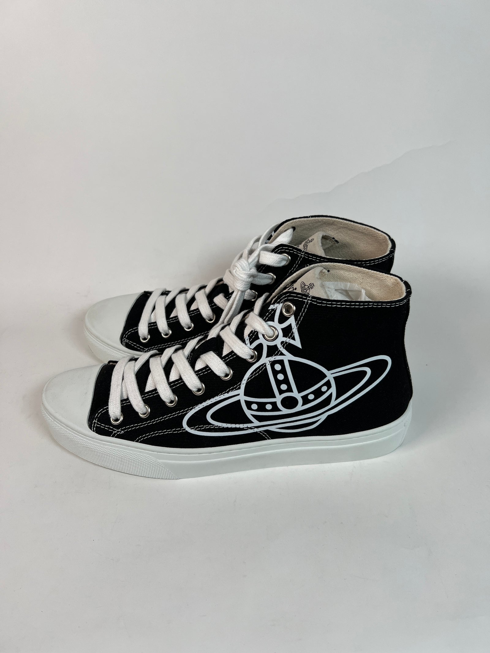 Vivienne Westwood High Top Black Size 42