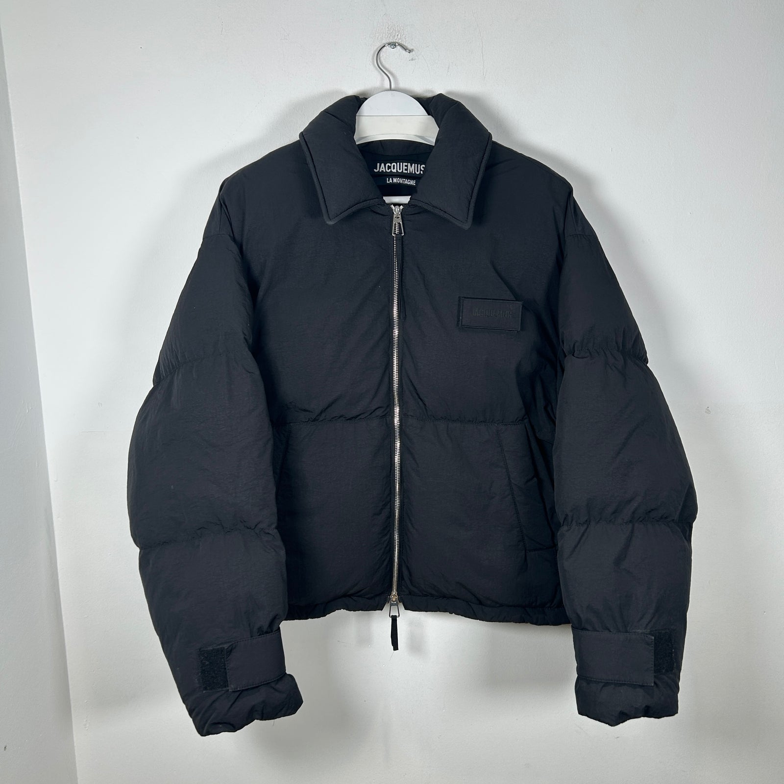Jacquemus 'Le Flocon' Puffer Jacket Size M