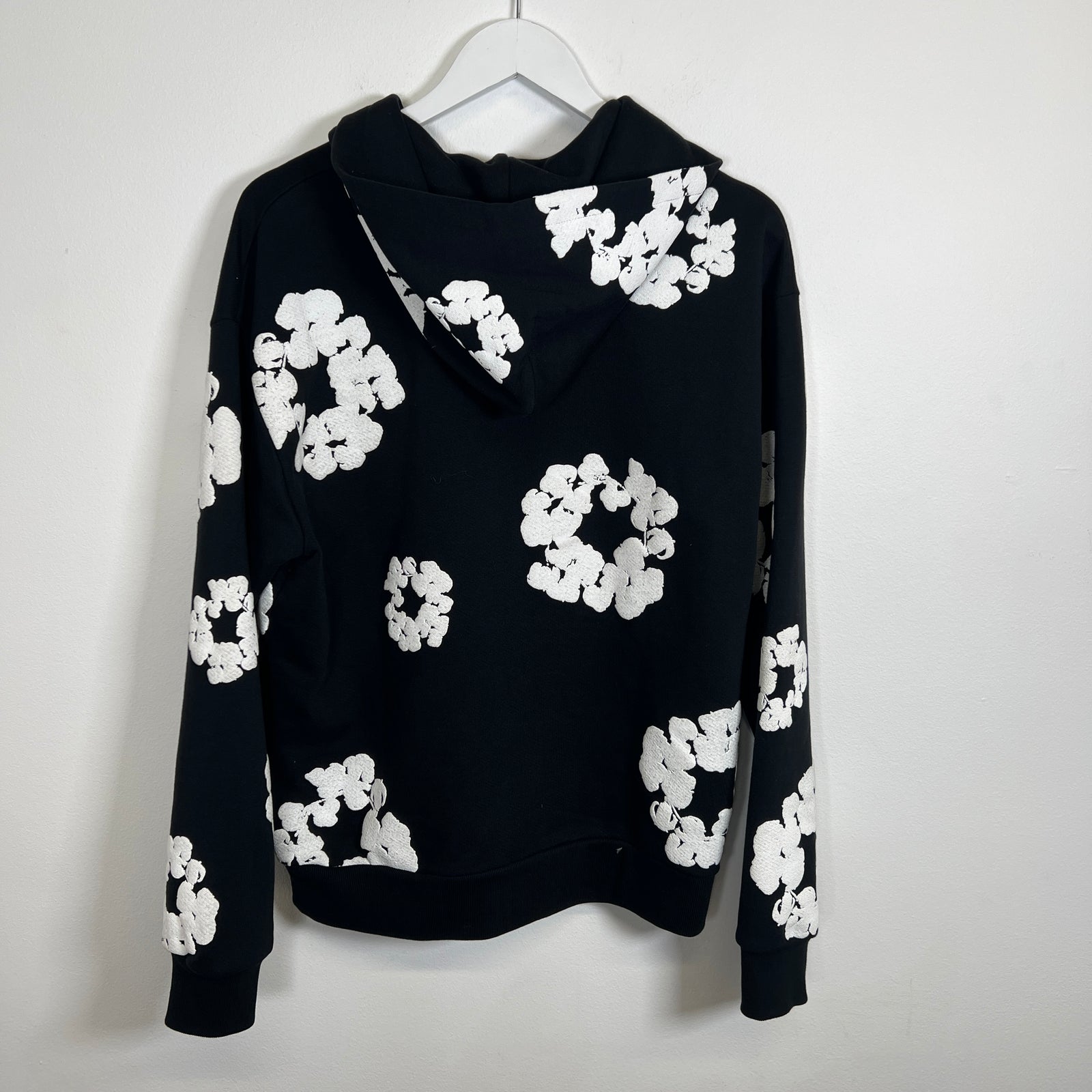 Denim Tears Wreath Hoodie Black Size M