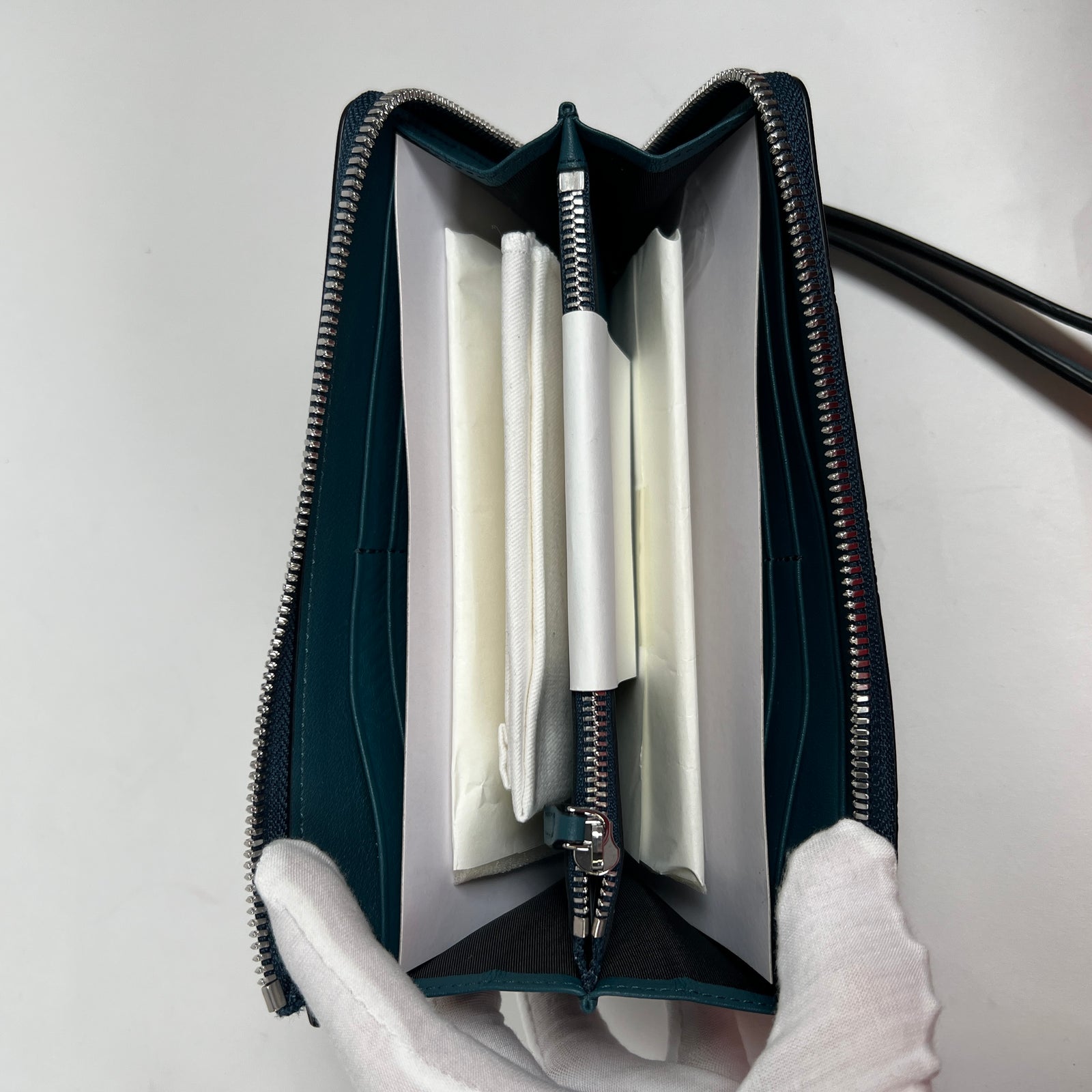 Mcm Long Wallet Deep Teal