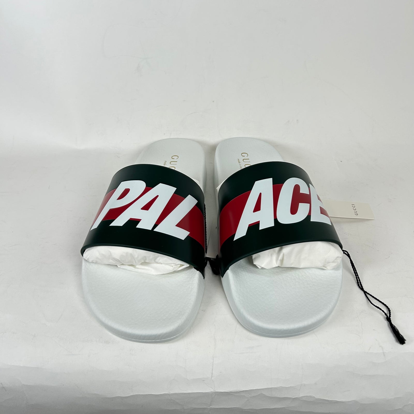 Gucci x Palace White Slides Size GG 13