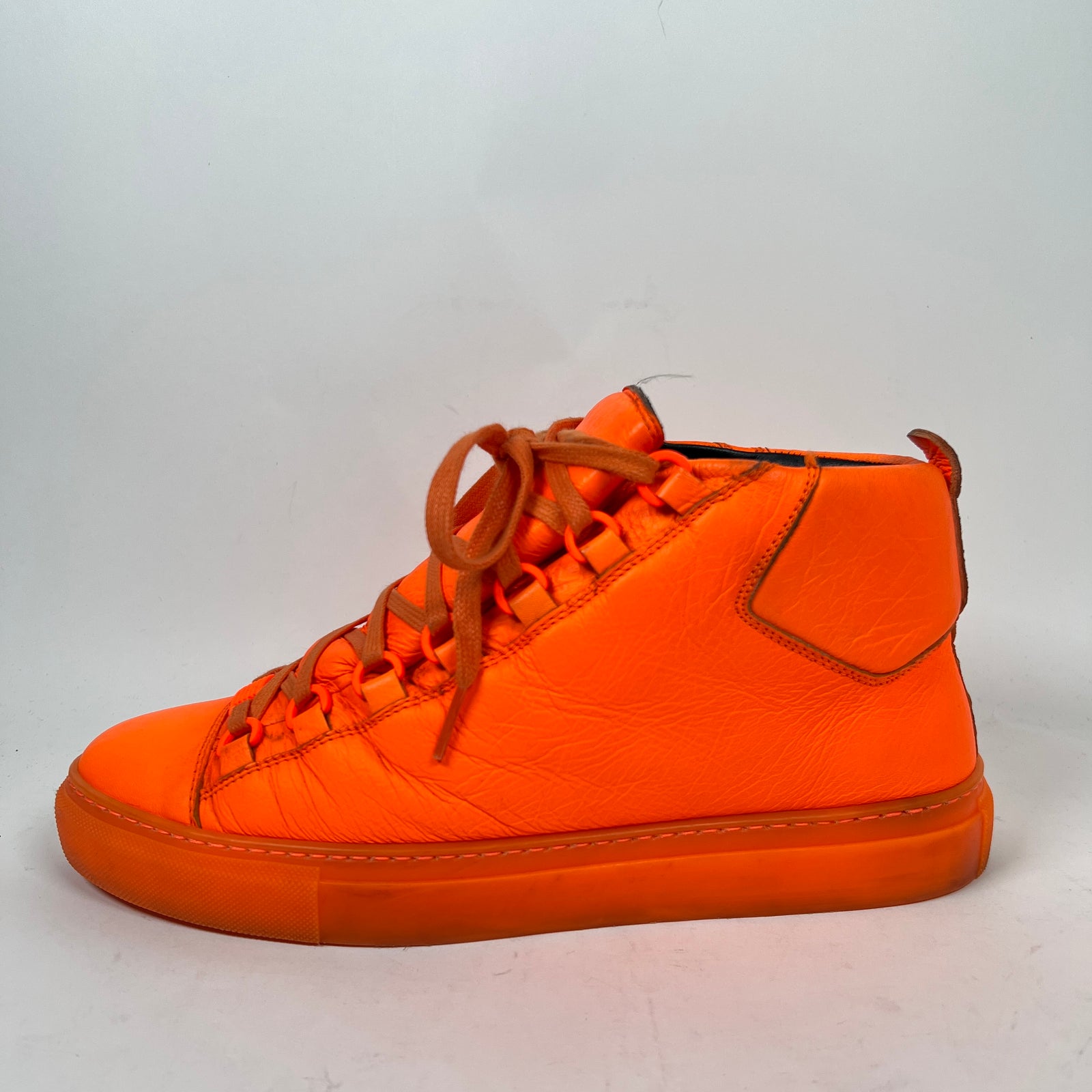 Balenciaga Neon Orange Arenas Size 40