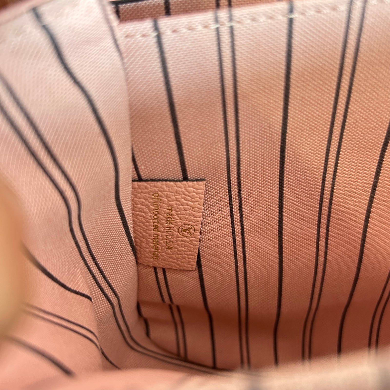 Louis Vuitton Pink Monogram Empreinte Pochette Metis