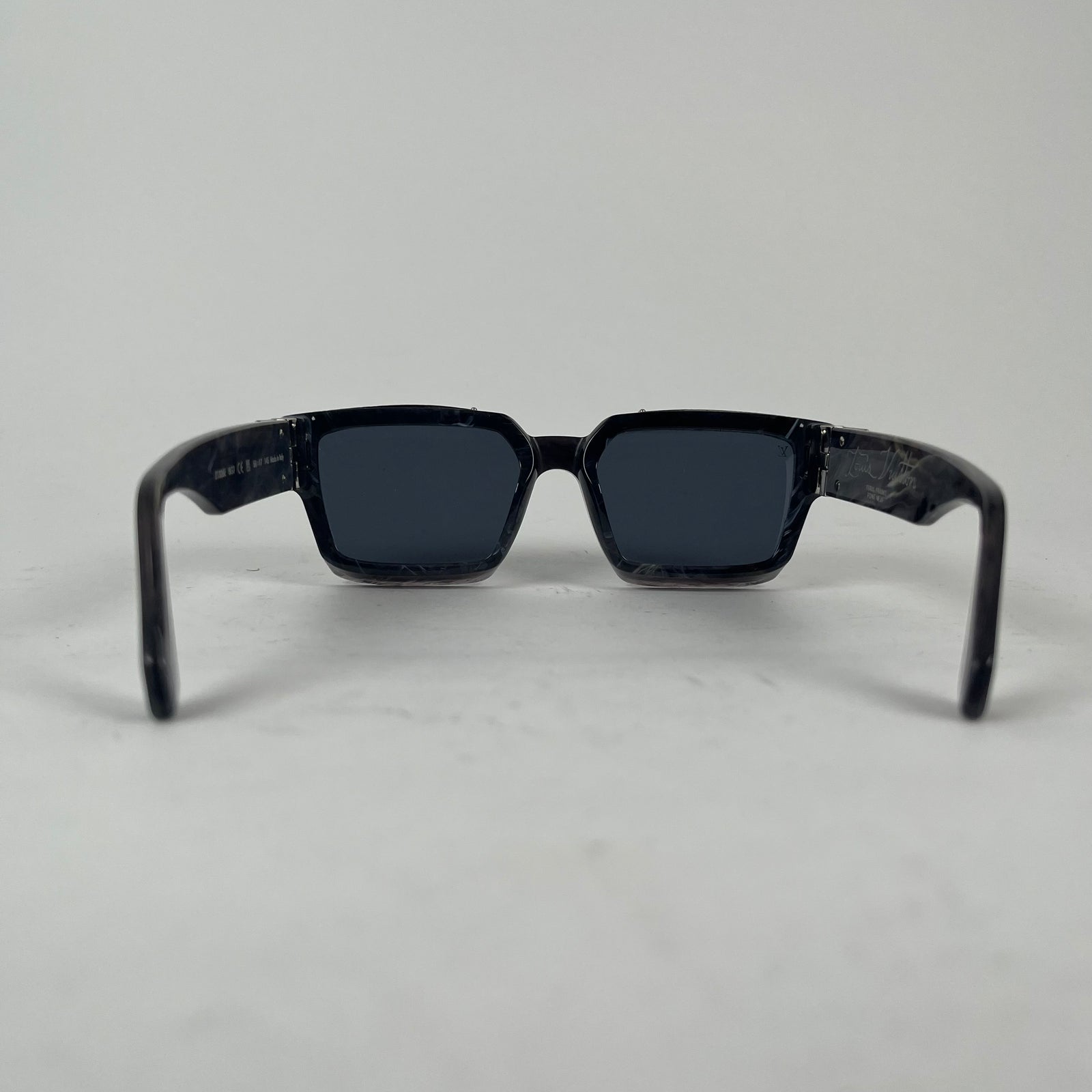Louis Vuitton Grey Marble Millionaire  Sunglasses