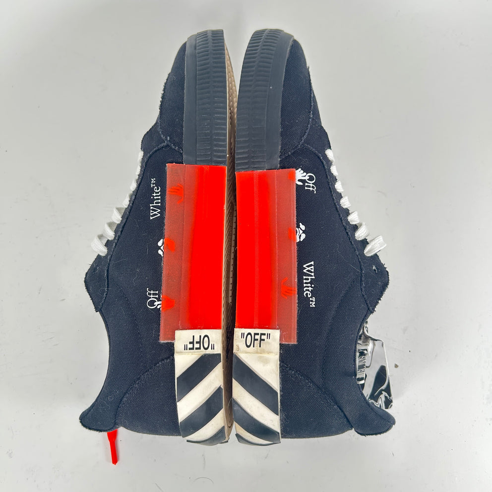 Off-White Black Vulcanized Striped Low-Top Sneaker Size 45