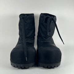 Balenciaga Black Nylon Alaska Ski Boots Size 41/42