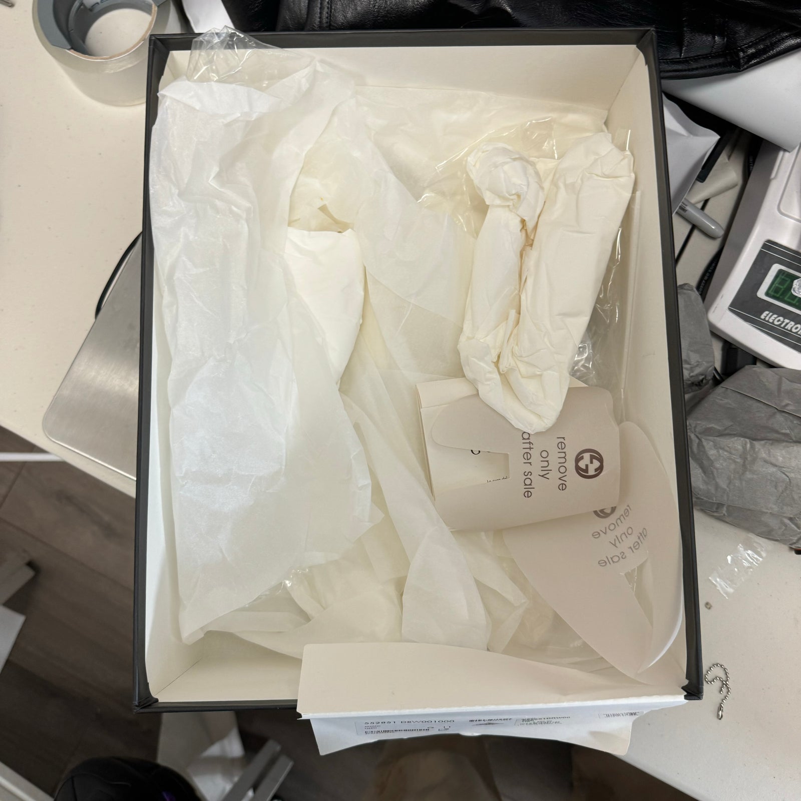 Gucci Iridescent Logo Rhyton Sneaker Size GG 11