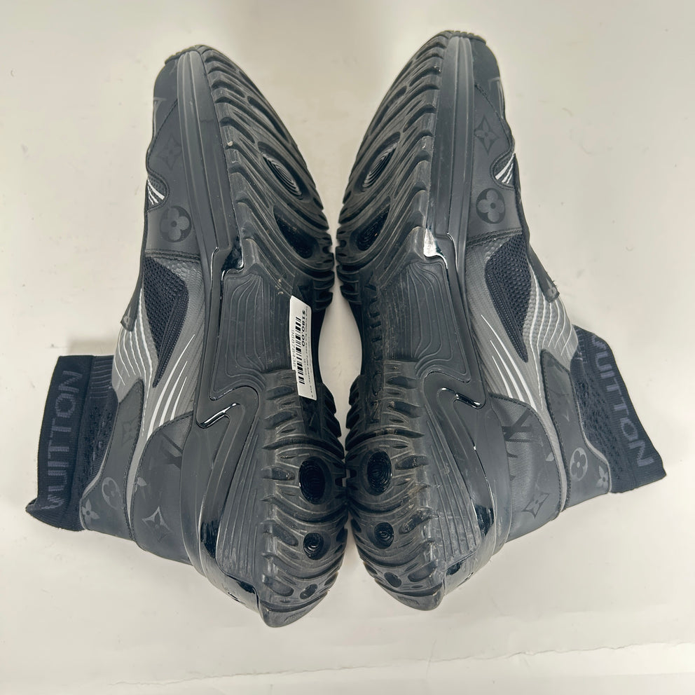 Louis Vuitton Run Away Pulse Sneaker Size 9.5