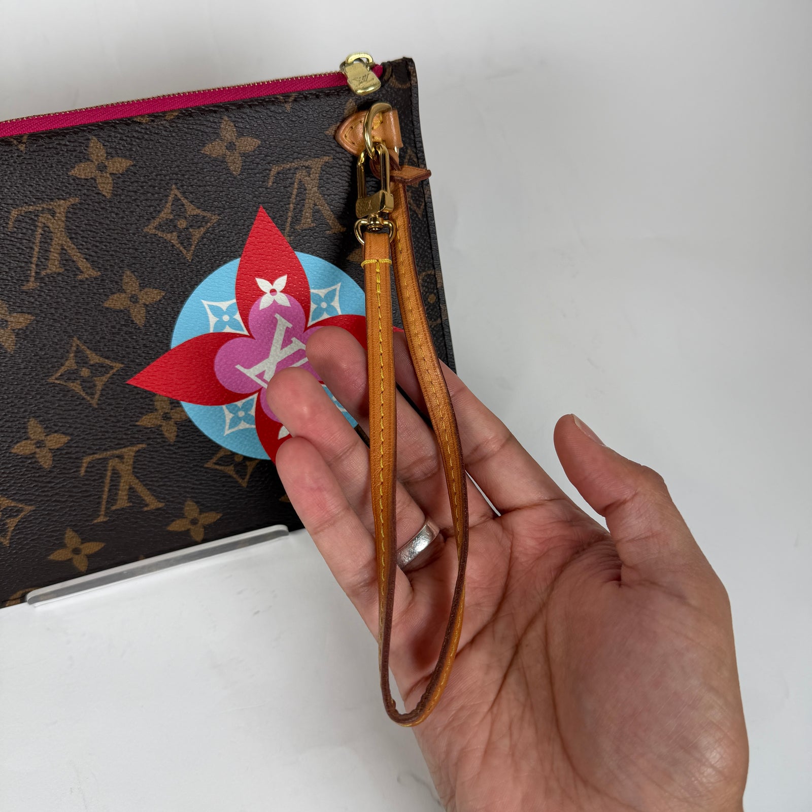 Louis Vuitton Monogram Travel Stickers Neverfull Pouch