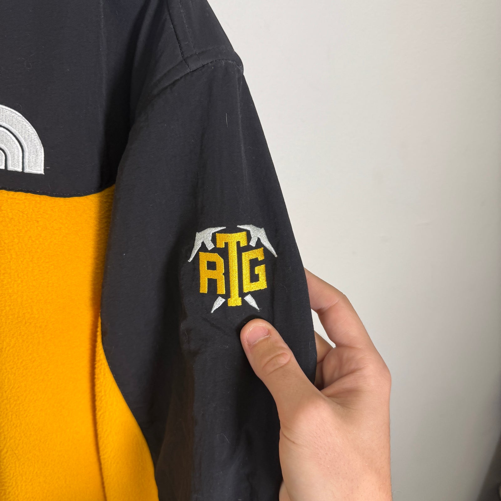 Supreme x The North Face Yellow Gold RTG Fleece Jacket Size XL