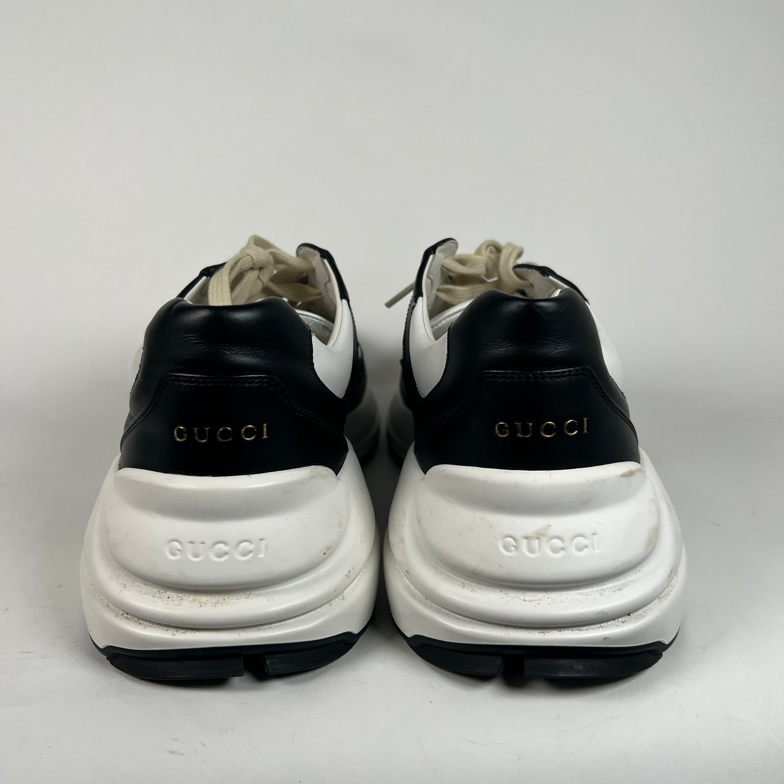 Gucci B&W Flat Leather Rythons Size 11.5