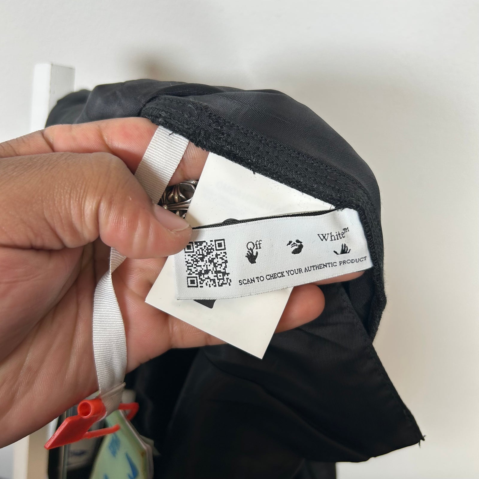 Off-White Black Tuxedo Tailored Pants Size 33