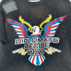 Who Decides War Diplomats Distressed T-Shirt Size M