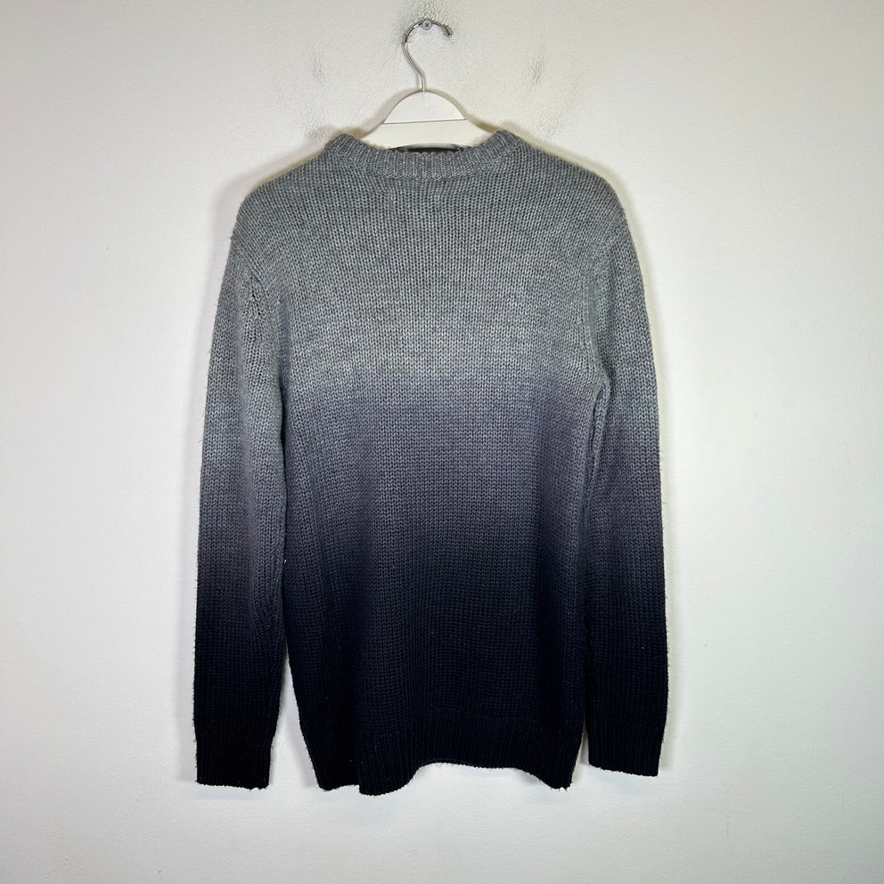 Palace Gray/Navy Gradient Ribbed Knit Sweater Size M