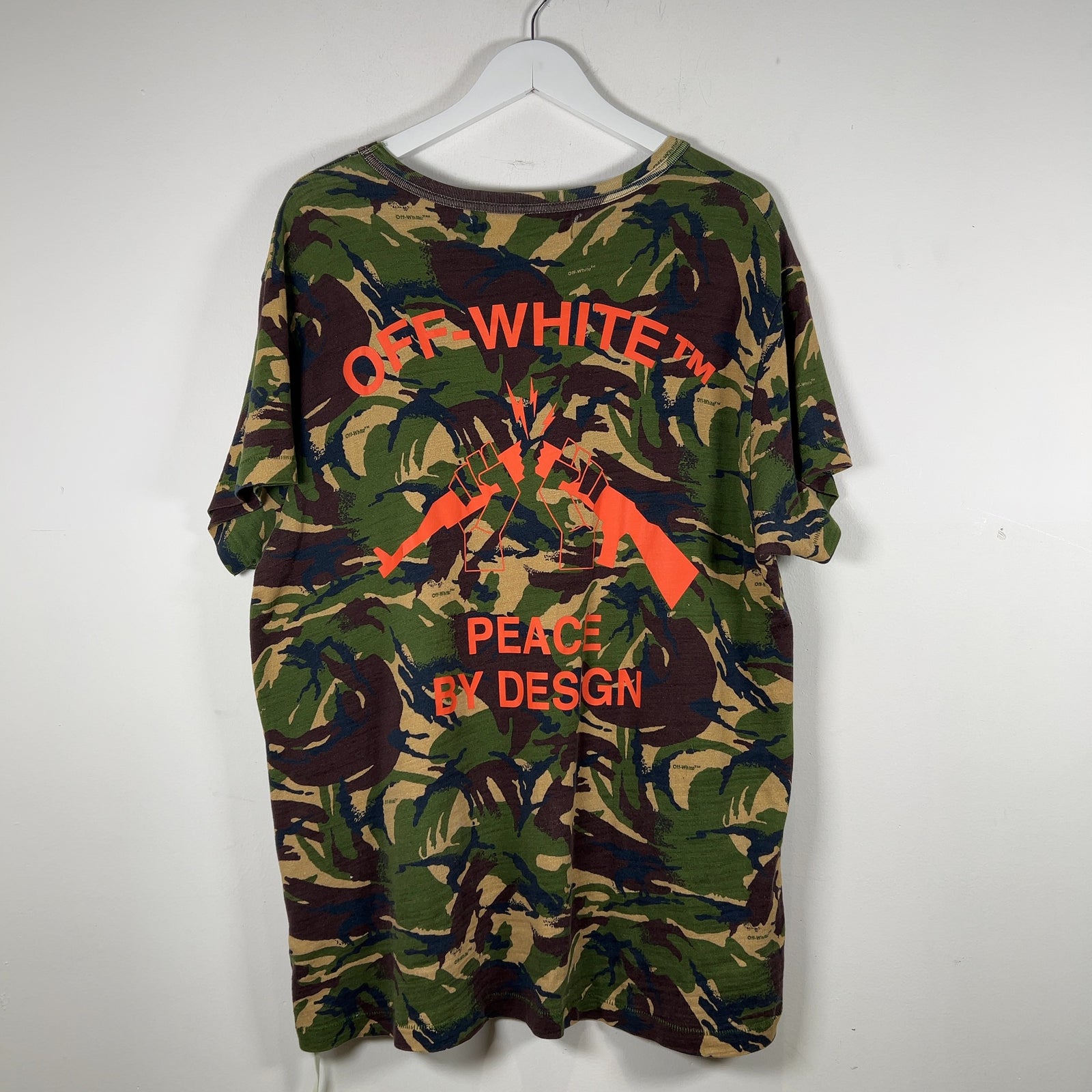 Off-White Camoflauge 'Piece By Design' T-Shirt Size M