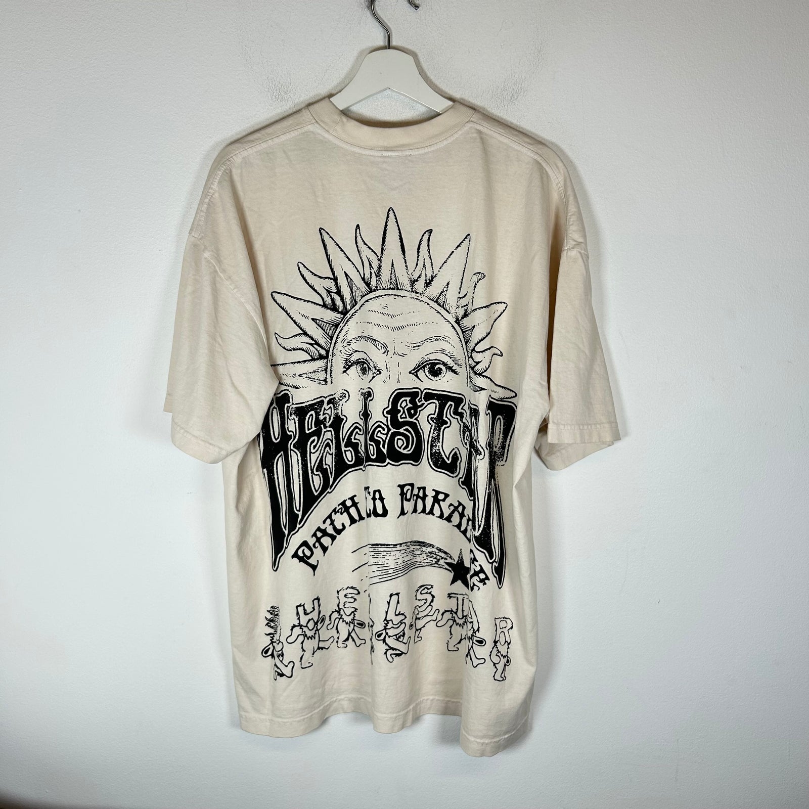 Hellstar Cream Dancing Bears Logo T-Shirt Size XL