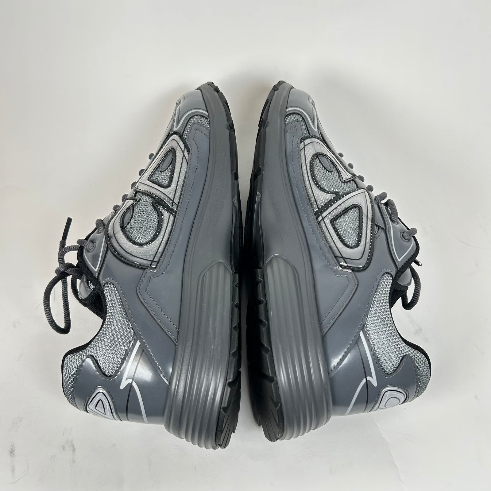 Dior 30 Light Gray Technical Mesh Sneaker Size 44