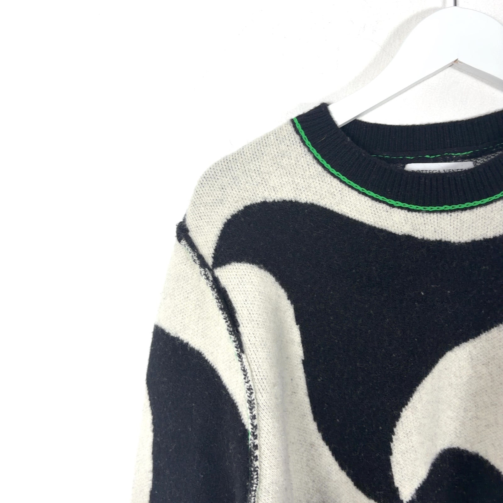 Bottega Veneta Wool Knit Contrast Stitching Sweater
