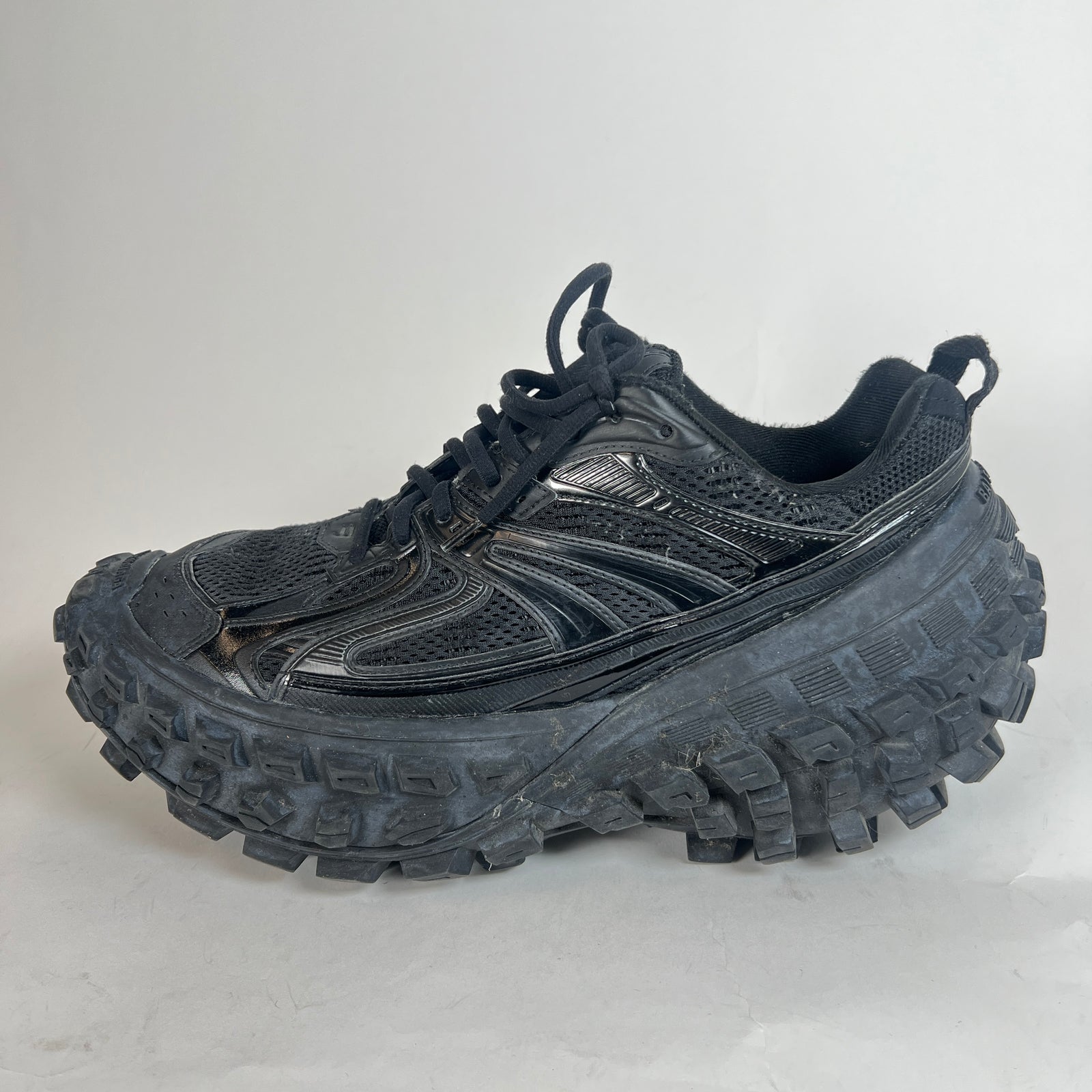 Balenciaga Black Defenders Size 44