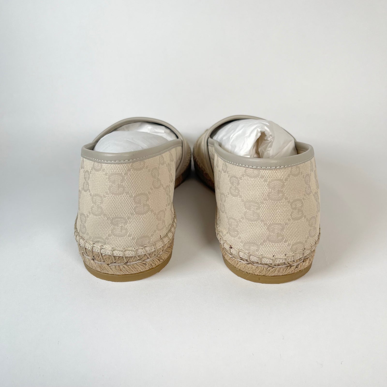 Gucci Bone White GG Monogram Canvas Espadrilles Size 8.5