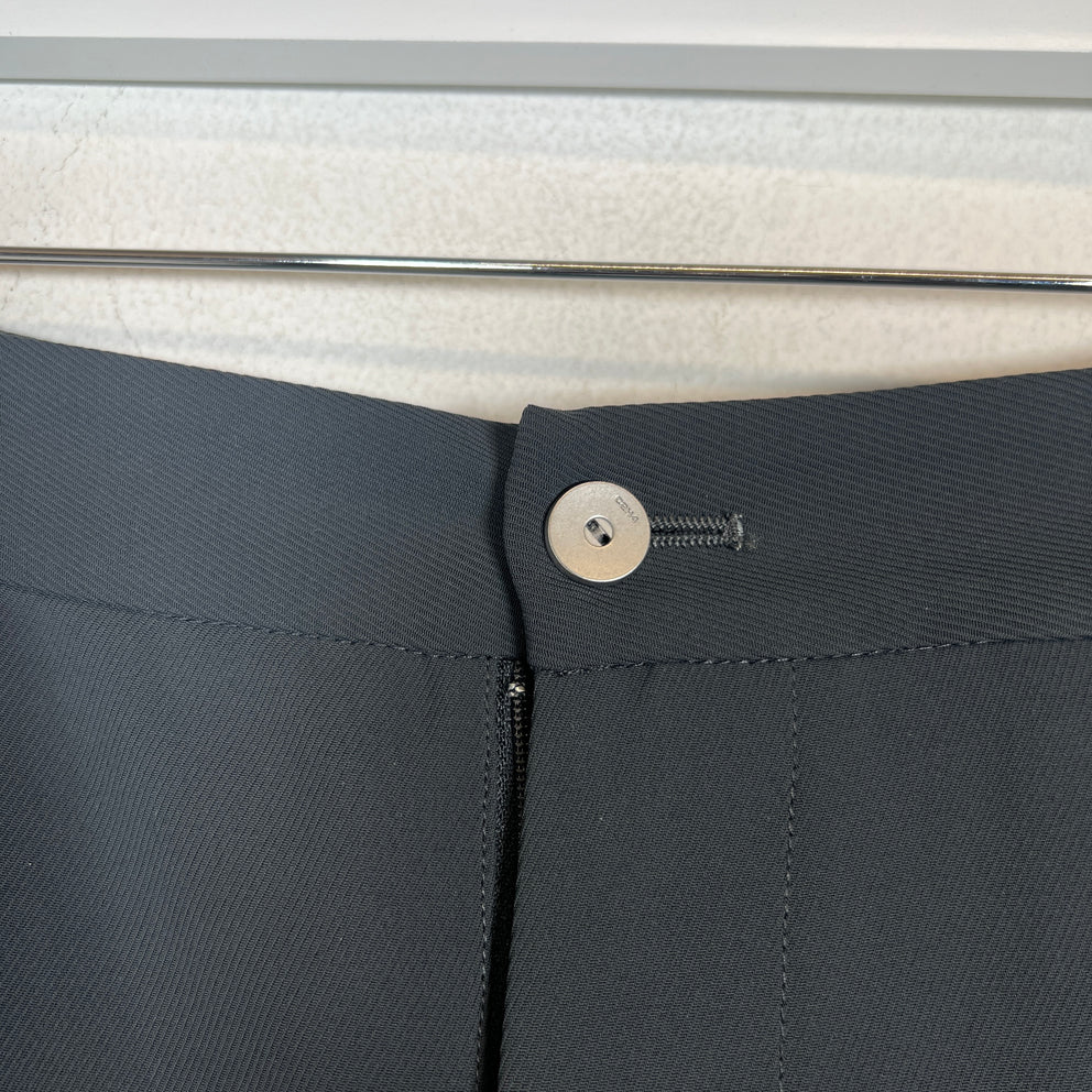 C2H4 Charcoal Shell Shorts Size M