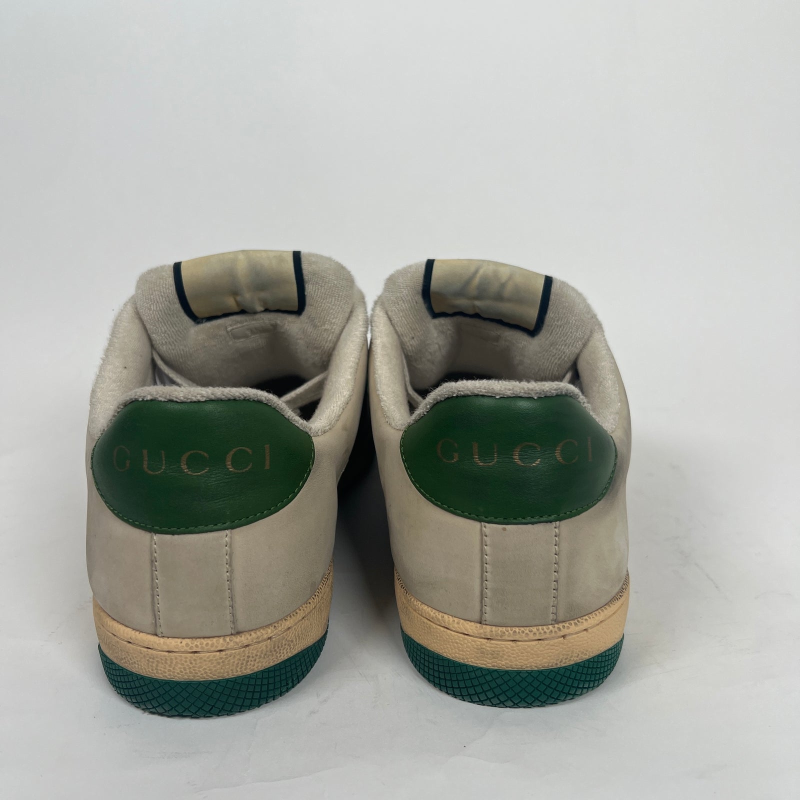 Gucci Beige GG Distressed Screener Size GG 9.5
