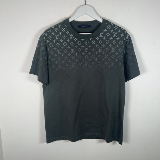 Louis Vuitton Gradient Monogram T-Shirt