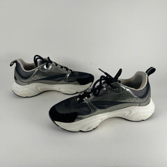 Dior Metallic Silver B22 Size 42