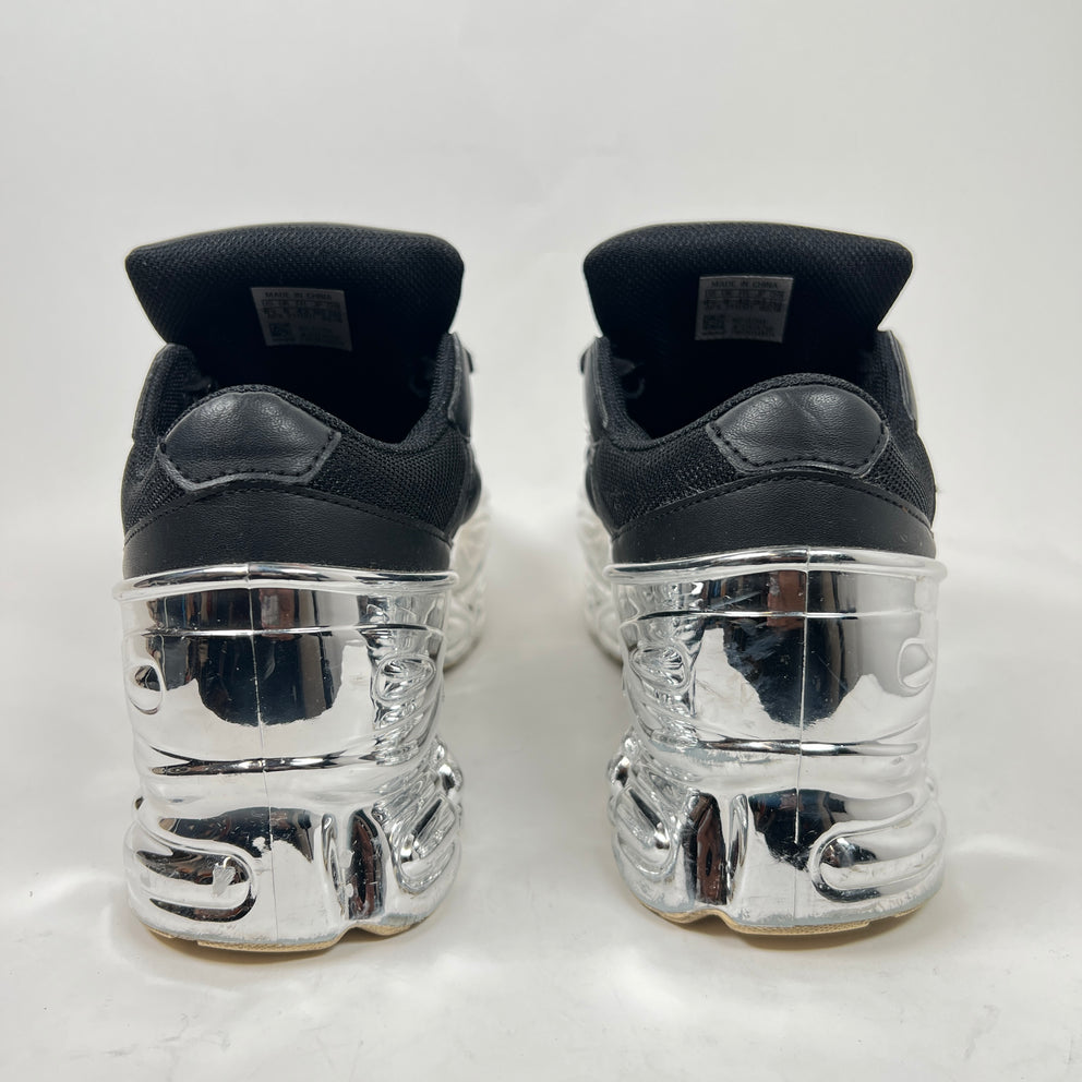 Raf Simons Black/Silver Ozweego Size 8.5
