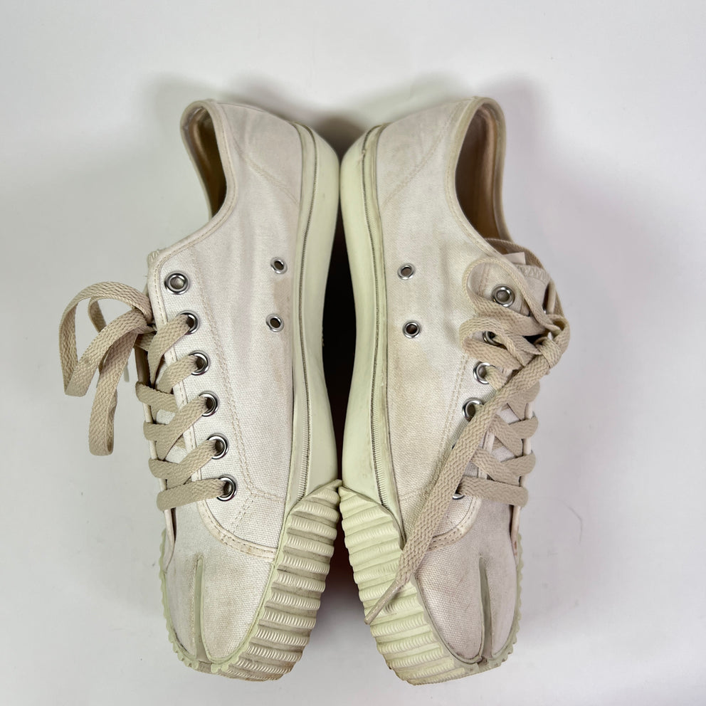 Maison Margiela Canvas Tabi Low-Top Sneaker