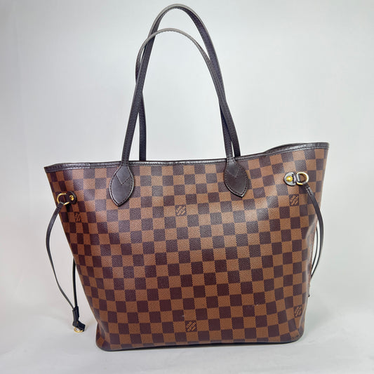 Louis Vuitton Damier Ebene Neverfull MM Toe Bag
