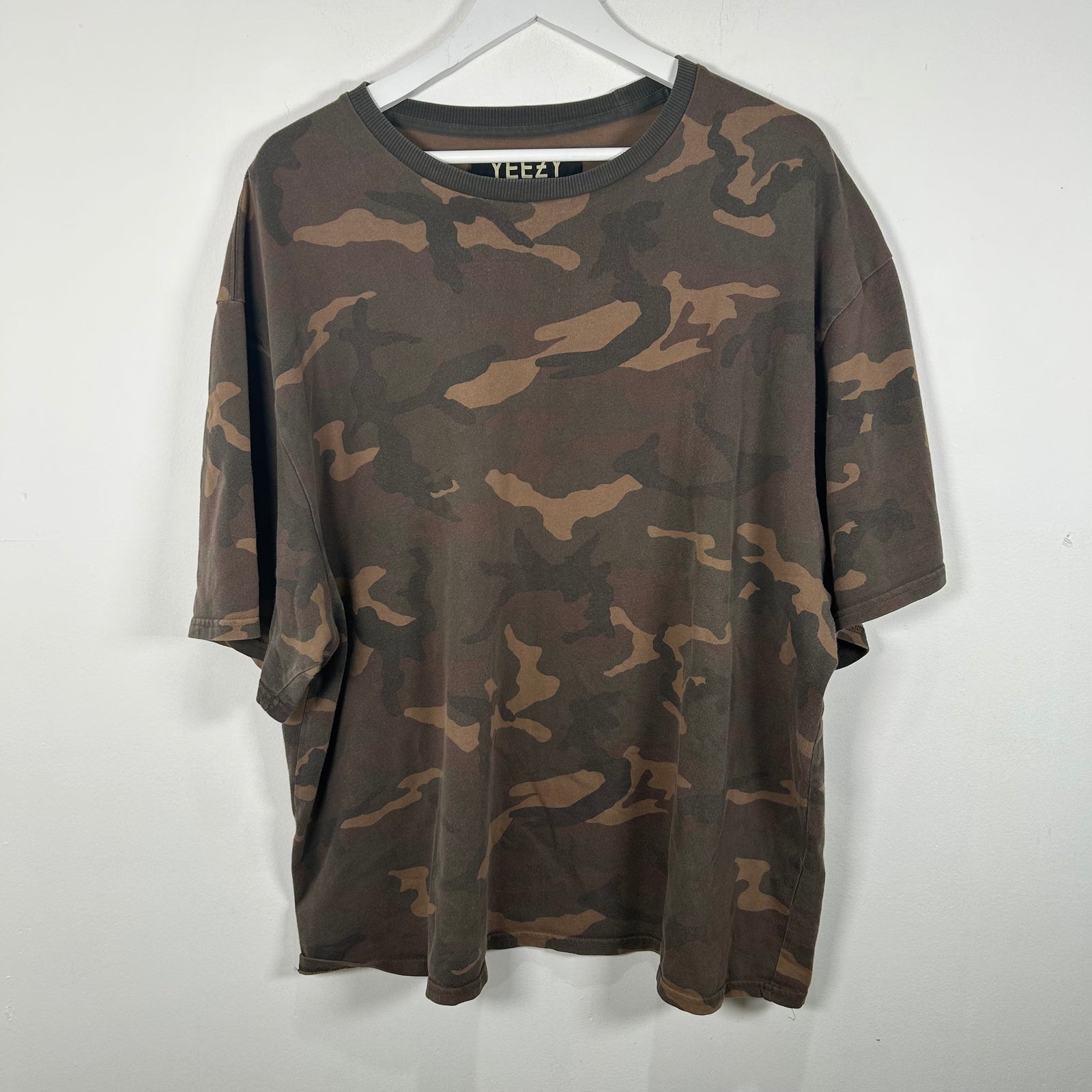 Yeezy Camo T-Shirt Size XL