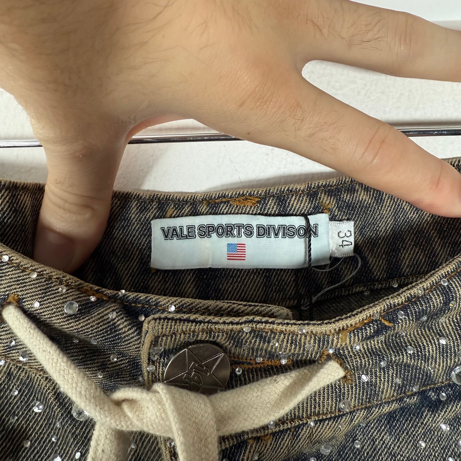 Vale Pearl/Rhinstone Denim Shorts Size 34