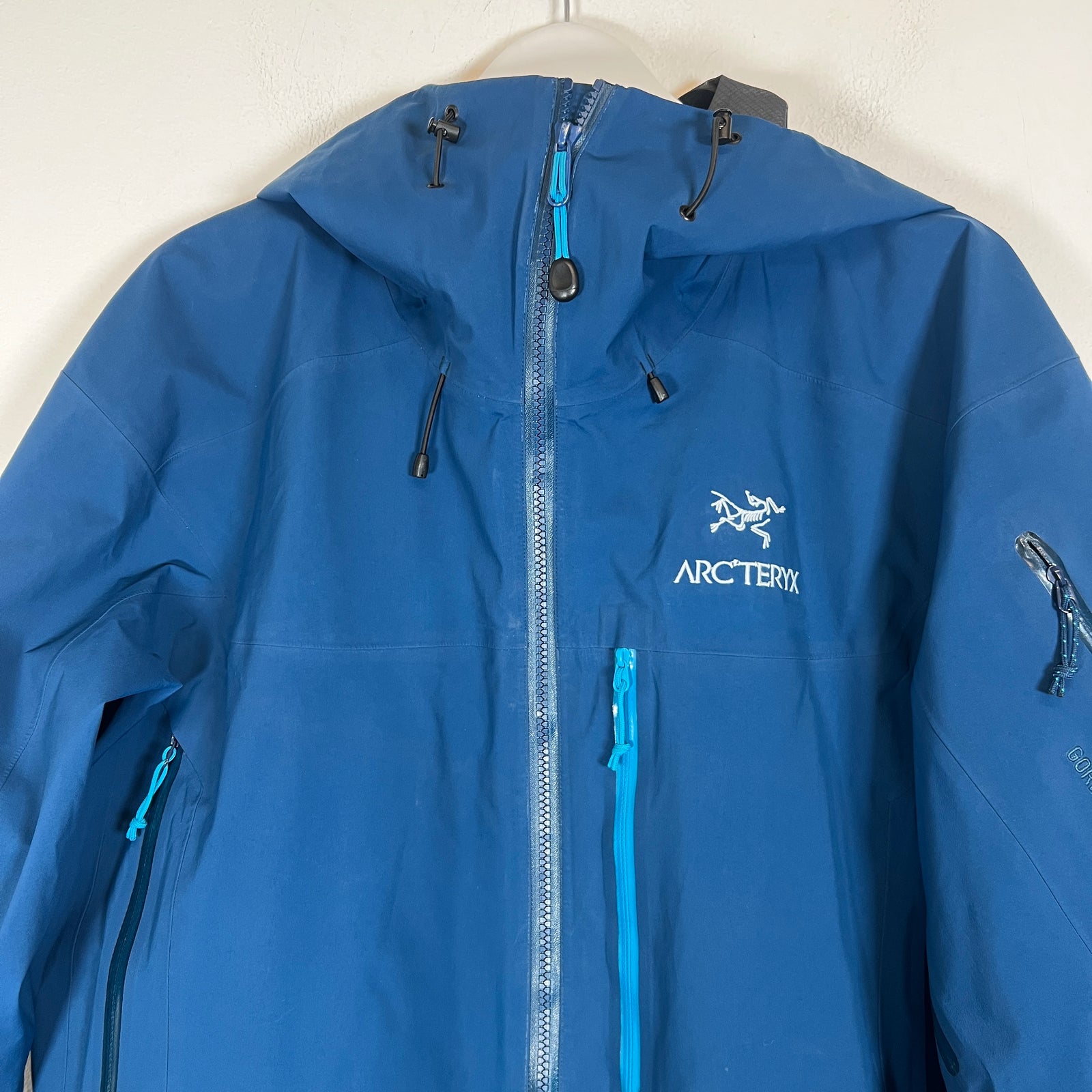 Arc'teryx Blue Beta AR Jacket Size L
