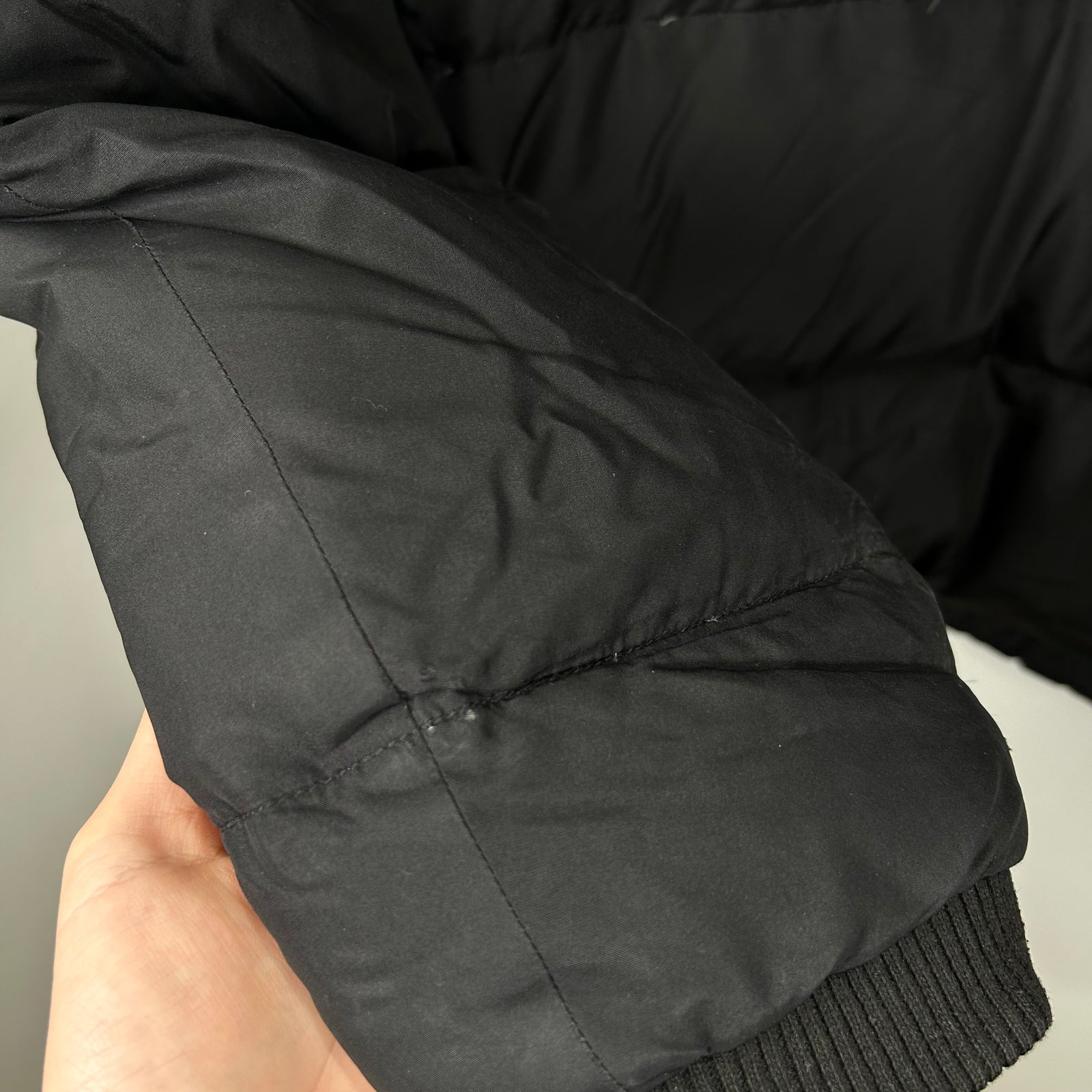 Prada Black Puffer Jacket Size 50