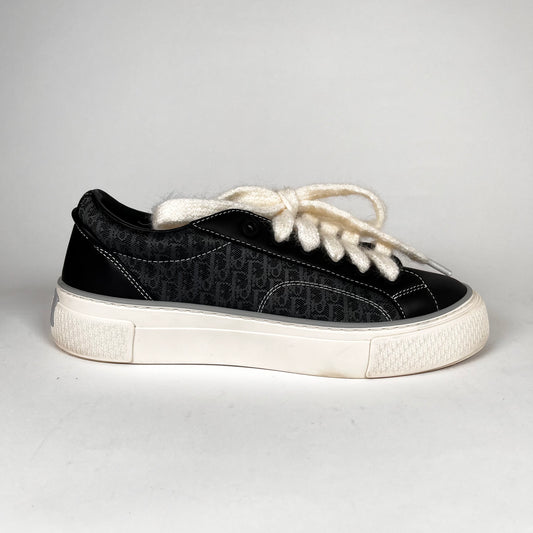 Dior B33 Oblique Black Low Top Sneaker Size 42