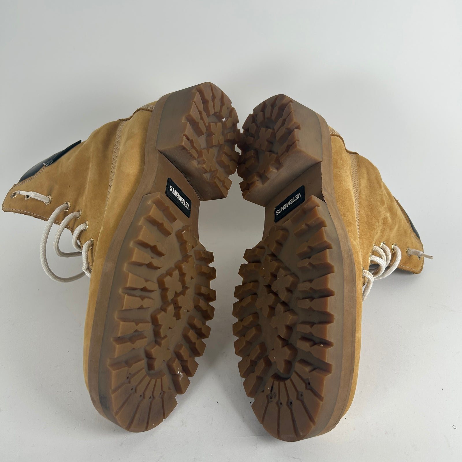 Vetements Mock Timberland Buttas Size 44
